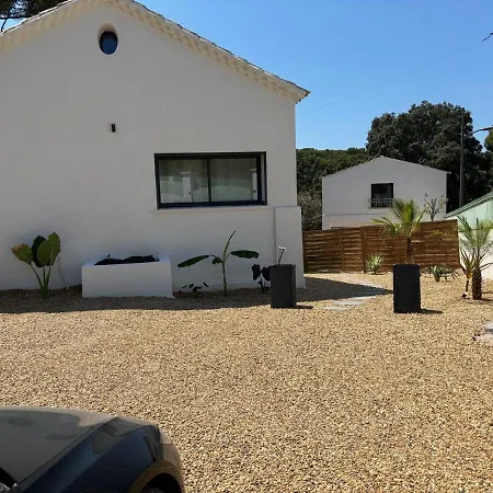 Familiale Climatisee Avec Piscine, Jardin Et Parking A *